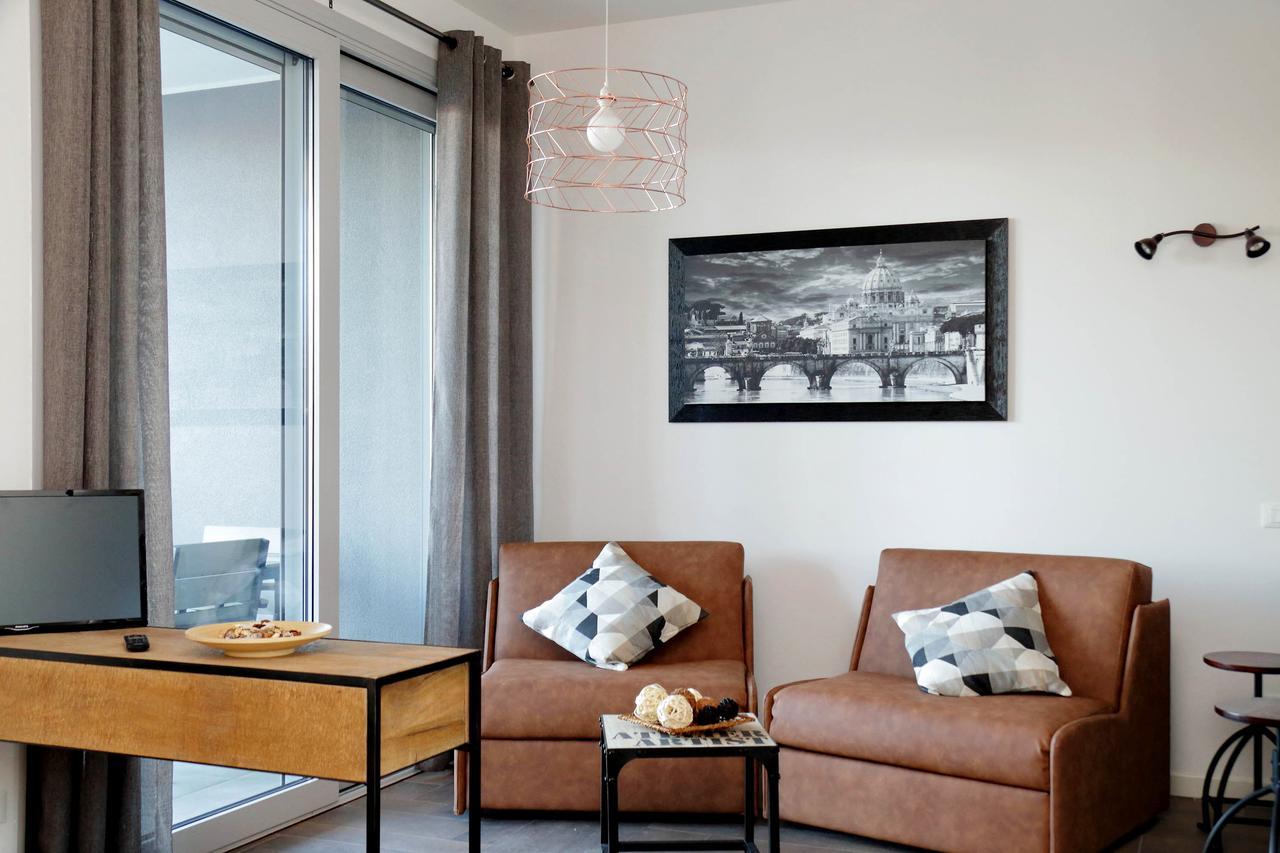 Ych-delizioso Monolocale Con Terrazzo Apartamento